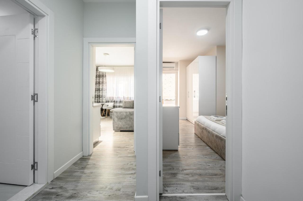 Miku Apartment-City Walk 1Bd Stylish Apartment ติรานา ภายนอก รูปภาพ